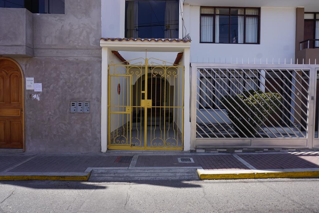 Residencial Mamamia Hotel Tacna Ngoại thất bức ảnh