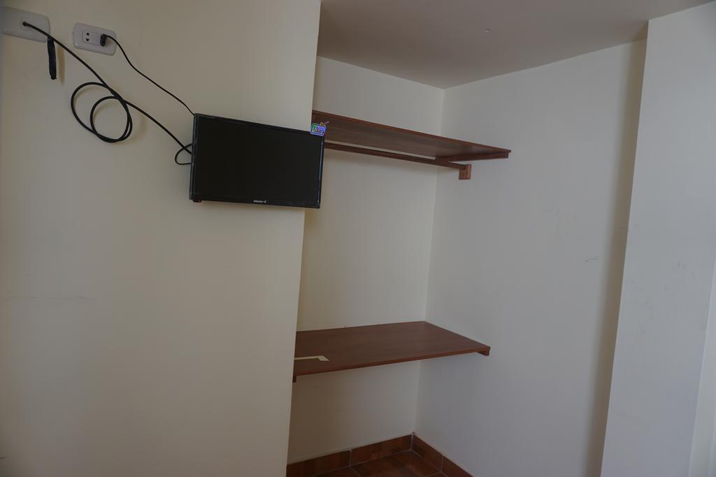 Residencial Mamamia Hotel Tacna Ngoại thất bức ảnh